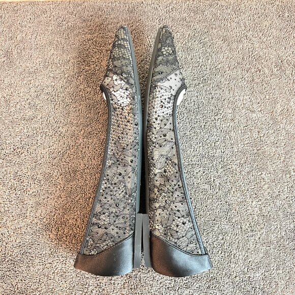 Jewel Badgley Mischka Womens Size 8.5 Black Lace Jeweled‎ Point Toe Flats Shoes - Picture 8 of 14